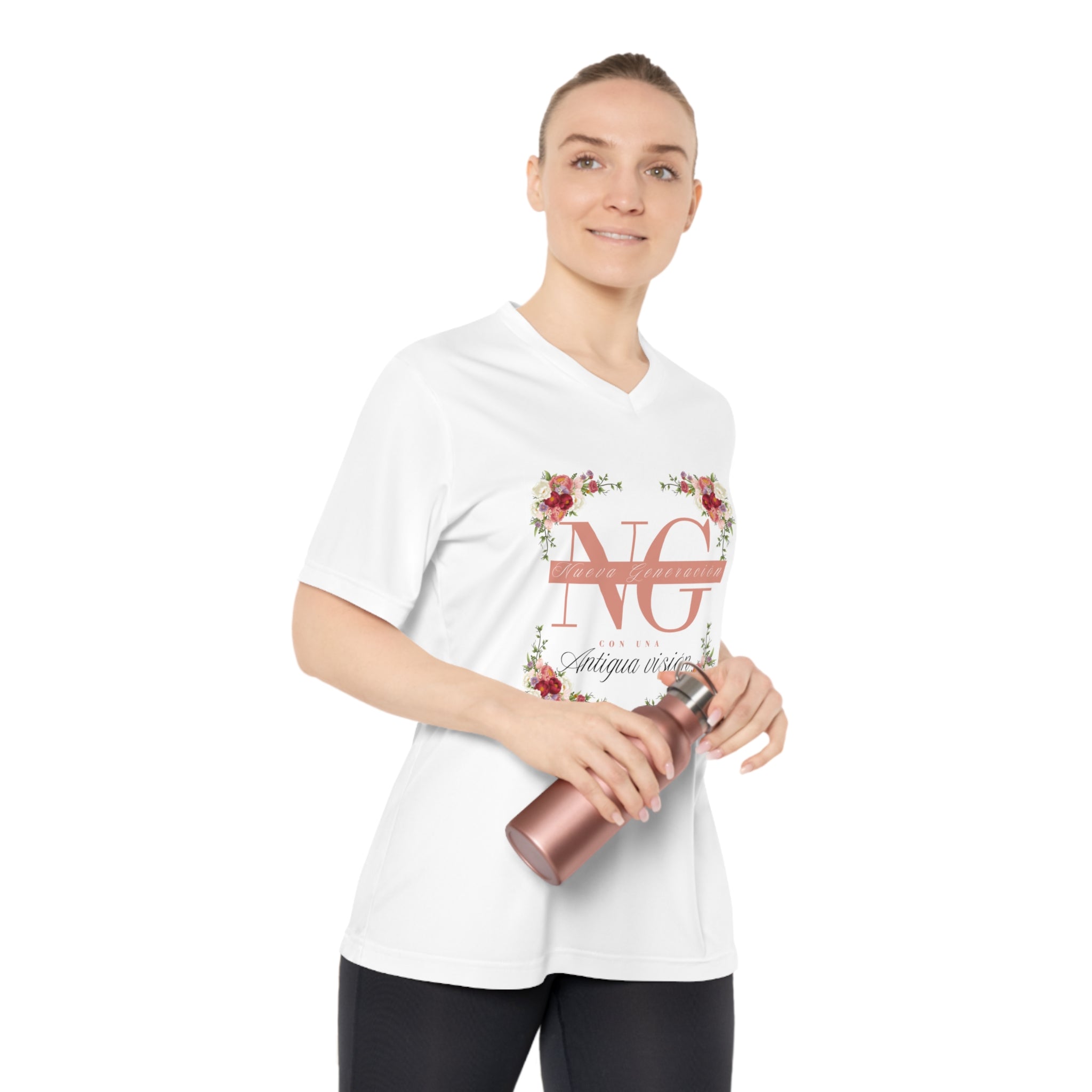 Woman's Spanish Floral Tee — "Nueva generación con una antigua visión"