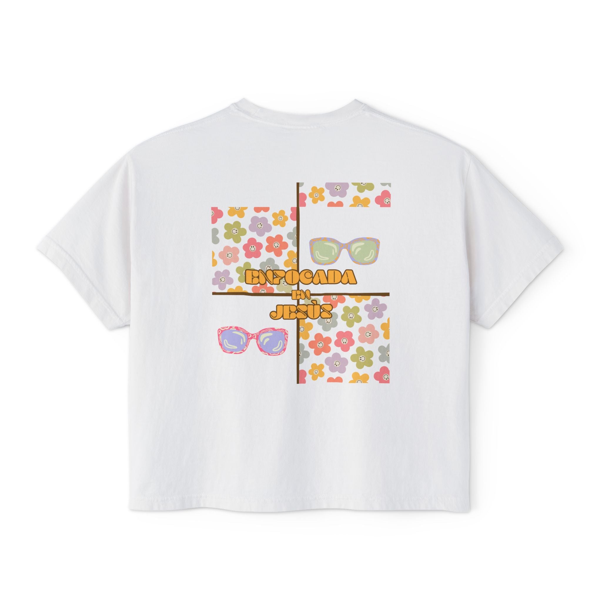 Retro Spanish Sunglasses Boxy Tee — 'Enfocada en Jesús' Graphic Top