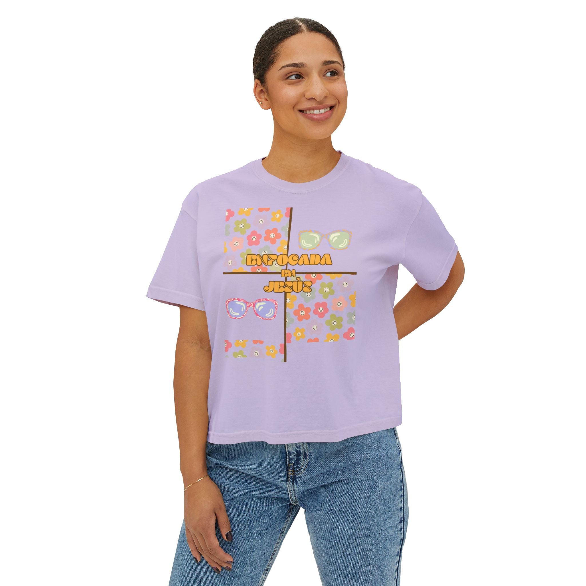 Retro Spanish Sunglasses Boxy Tee — 'Enfocada en Jesús' Graphic Top