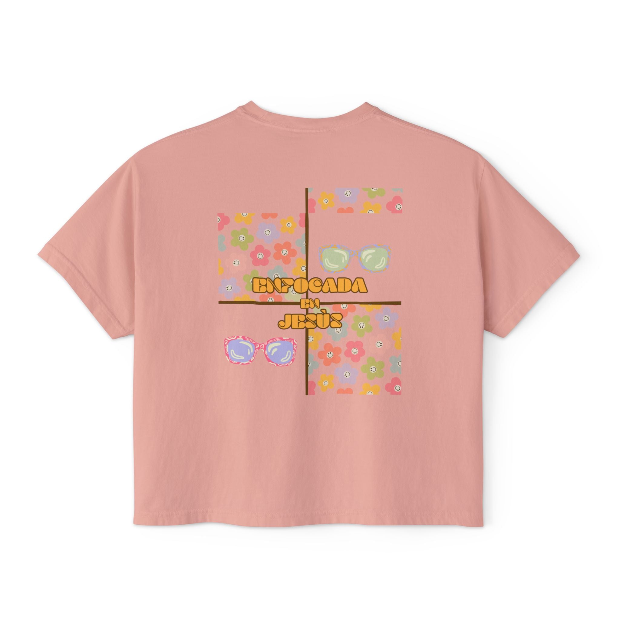 Retro Spanish Sunglasses Boxy Tee — 'Enfocada en Jesús' Graphic Top