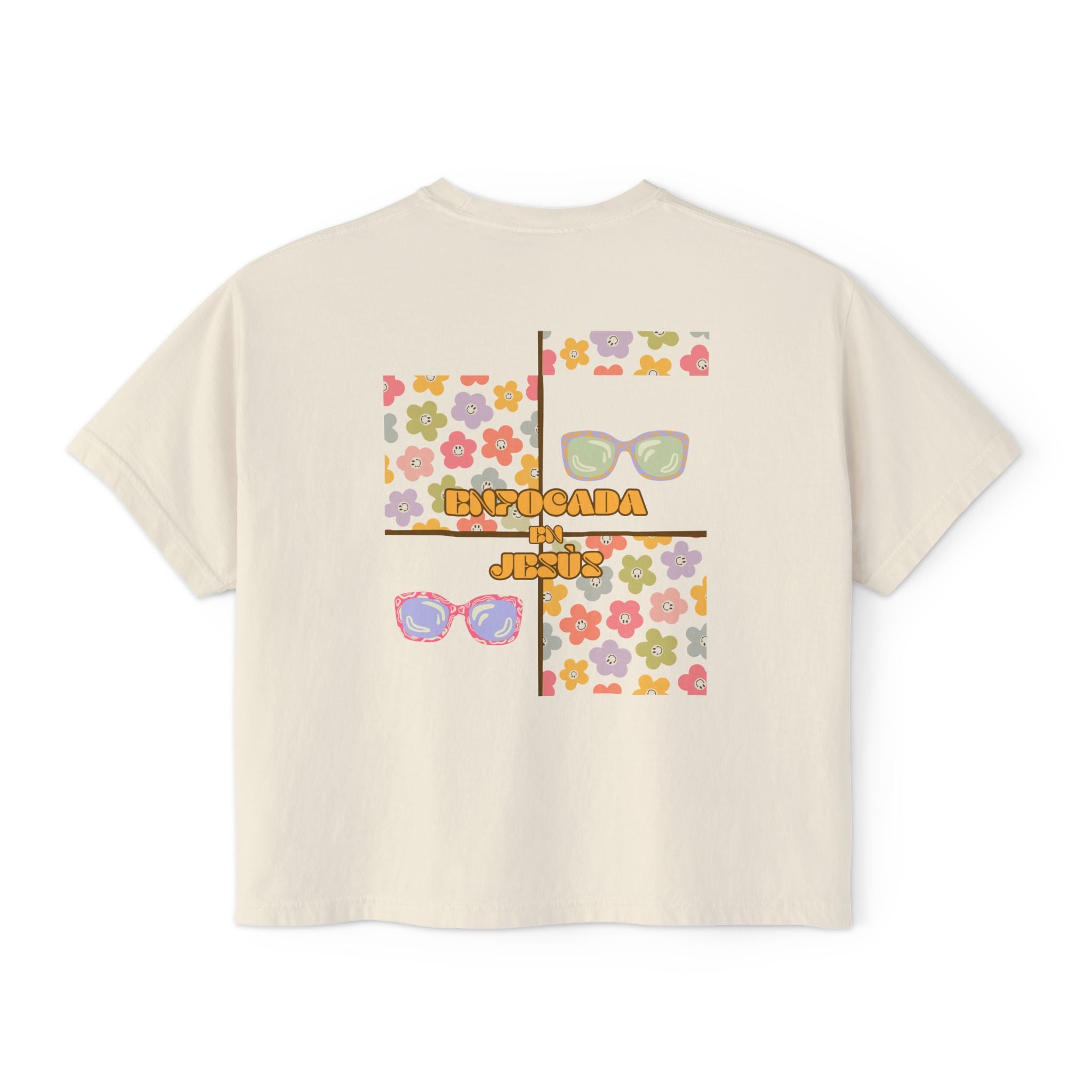 Retro Spanish Sunglasses Boxy Tee — 'Enfocada en Jesús' Graphic Top